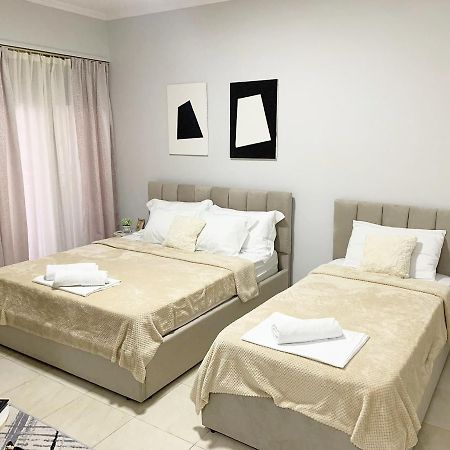 Chlo Apartment 1 Tirane المظهر الخارجي الصورة